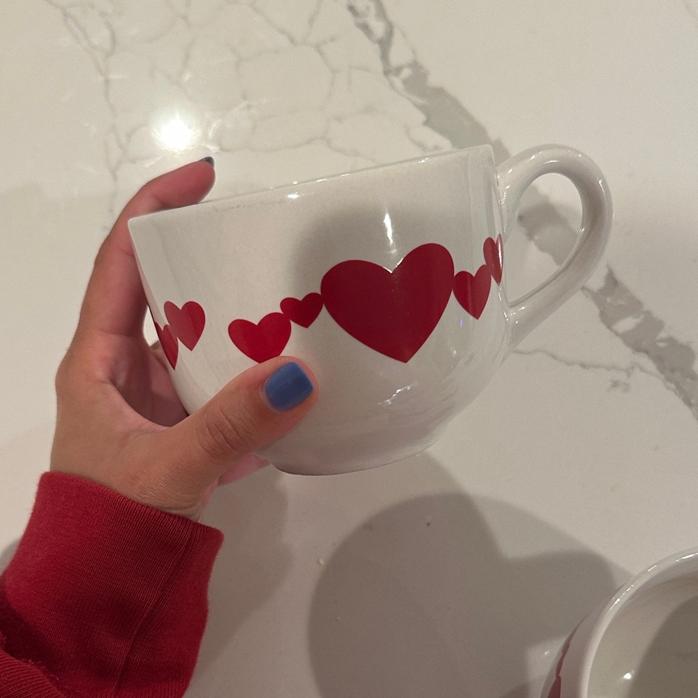 Vintage Set of Red Heart Ceramic Mugs (2) - Picture 5 of 12